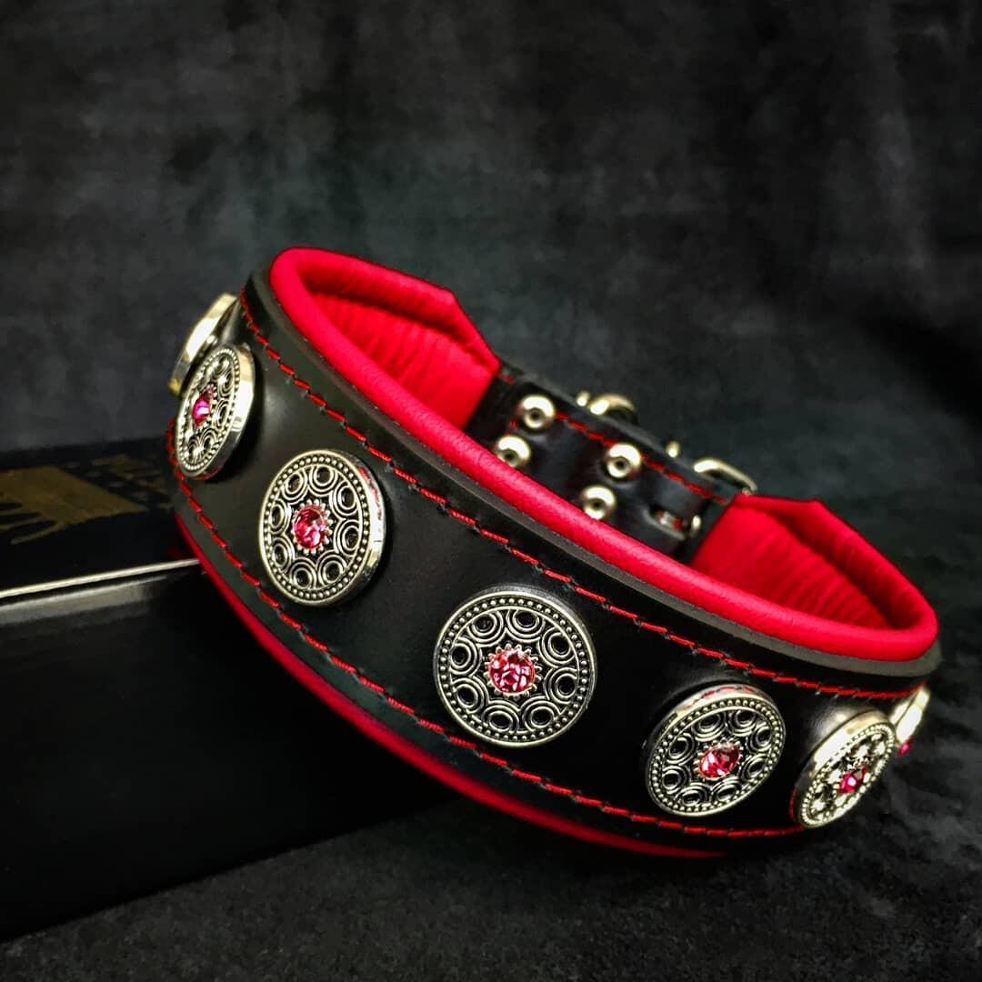 Collar Bijou negro y rojo para perros